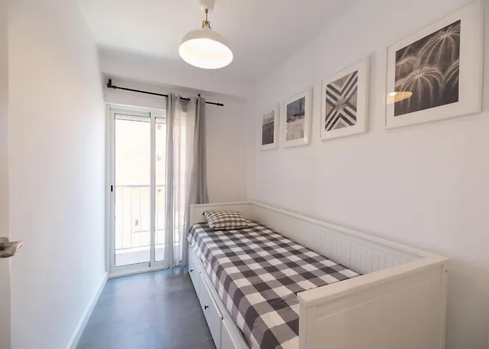 Invalencia - Marques Flat Cabanyal Apartment * Valencia
